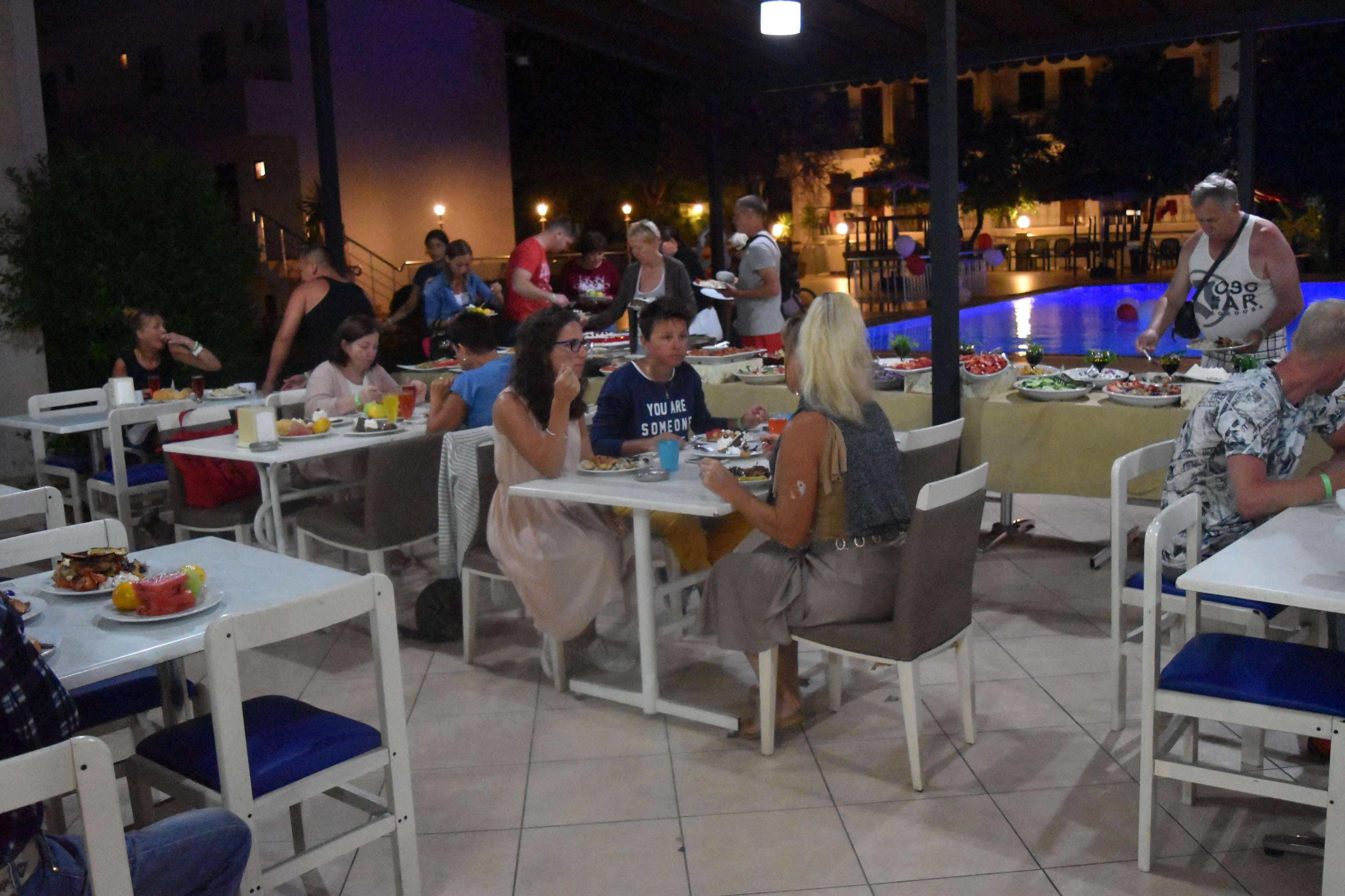 Ares Hotel Kemer Bagian luar foto