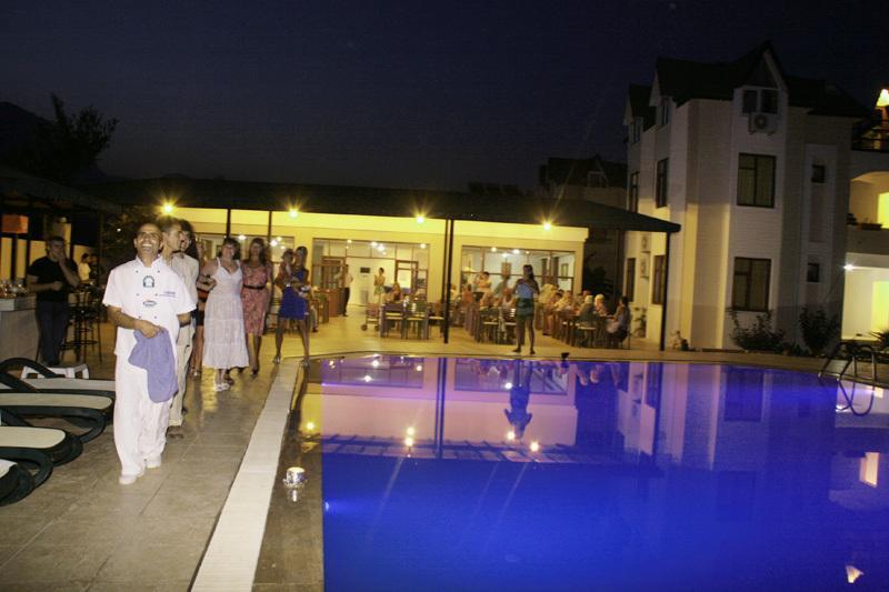 Ares Hotel Kemer Bagian luar foto